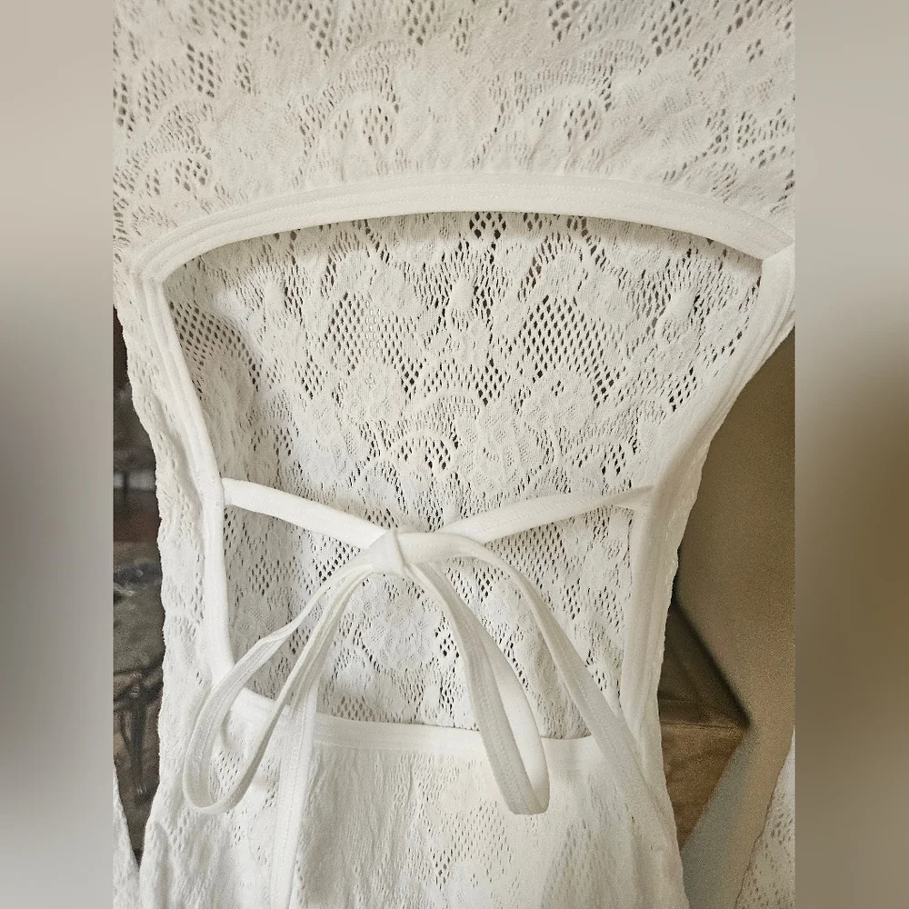 NWOT Out From Under Urban Outfitters See Through Knit Long Sleeve White Top - Picture 8 of 15